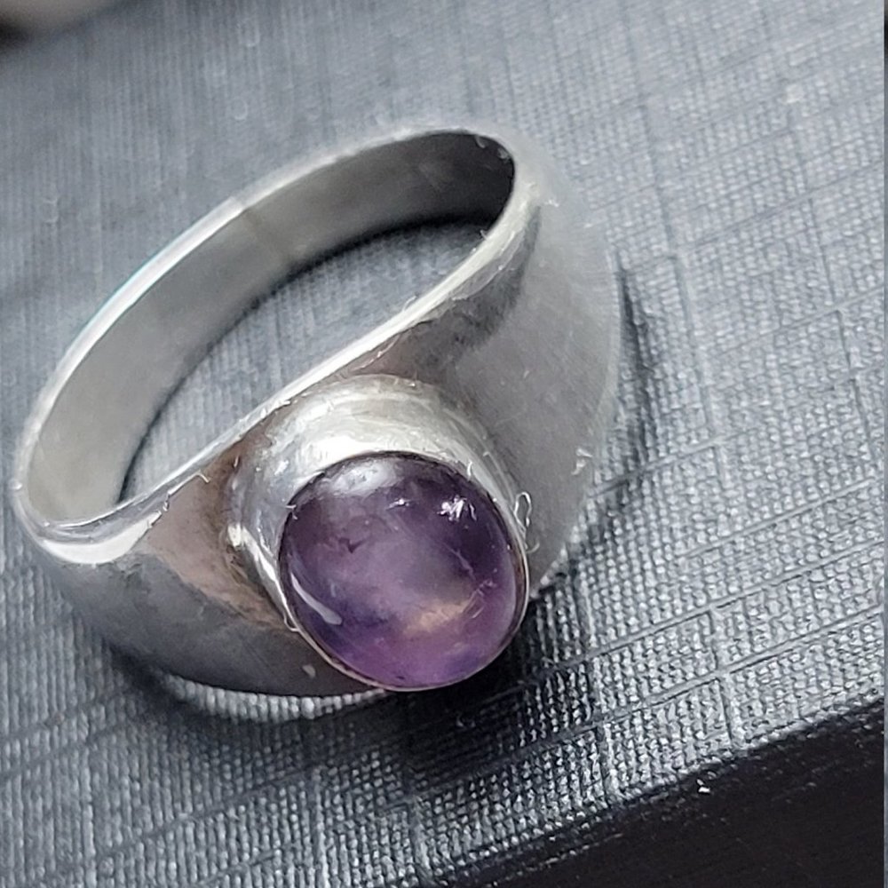 February Birthstone Amethyst Cabochon 8mm 6mm Ring Size 6 Classic Design